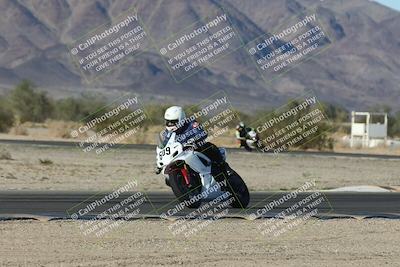 media/Nov-02-2025-CVMA (Sun) [[337aff29ab]]/Race 16-Formula Twins-Formula 40 UL(Holeshot)/